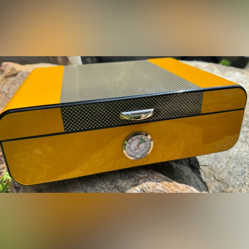 Yellow and Carbon Fiber Humidor with Hygrometer
